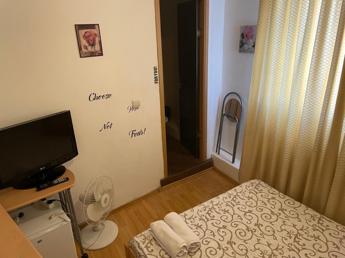 Apartment Studio Piata Amzei Nr.1